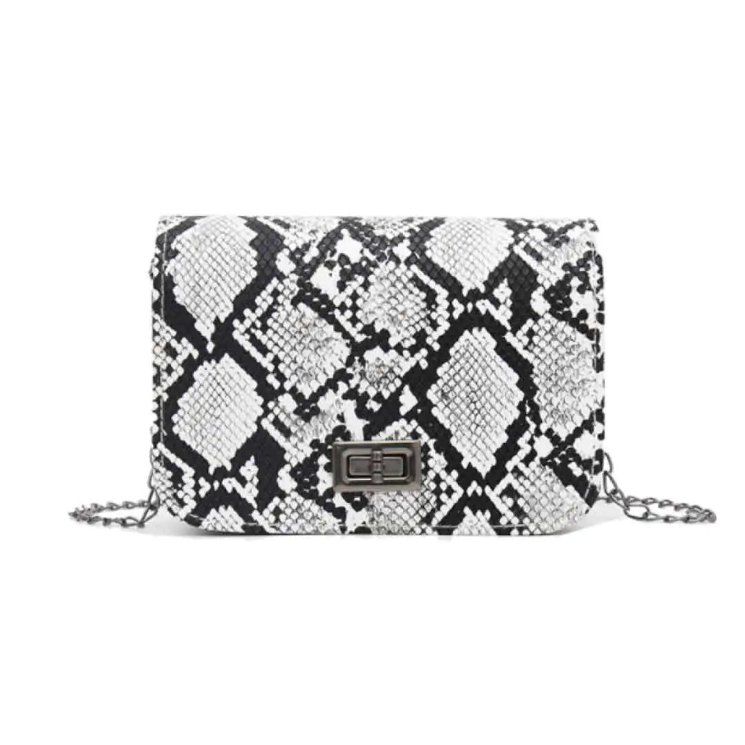 Alice Clutch-Elegant-Sophisticated-Fashion