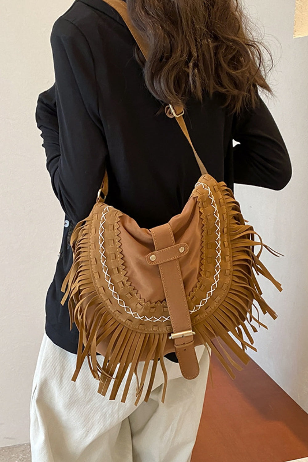 Suede Fringe Wide Strap Shoulder Bag-Stylish